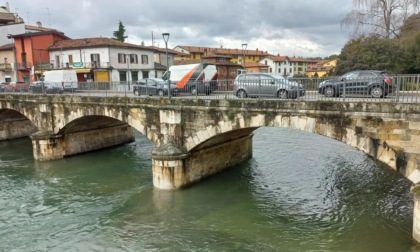 Riapre il doppio senso sul ponte di via Italia a Seriate, ma con limitazioni fino al 31 agosto
