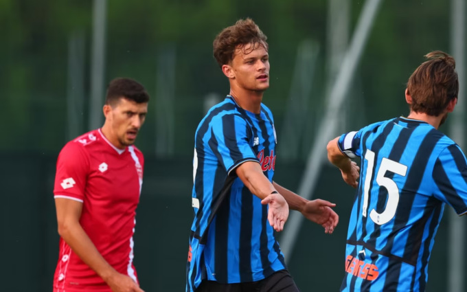 Due tempi e due volti: l’Atalanta vince 2-1 in rimonta sul Monza nel test a Zingonia