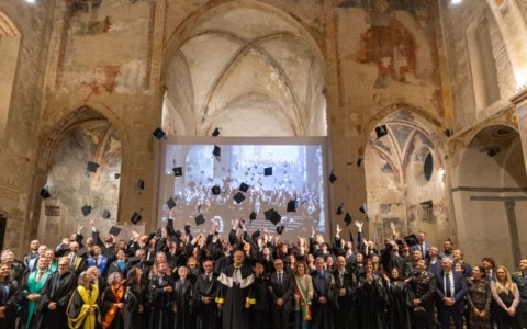 Proclamati 43 dottori e dottoresse dell’Università di Bergamo. Oggi (venerdì 26 settembre) la cerimonia