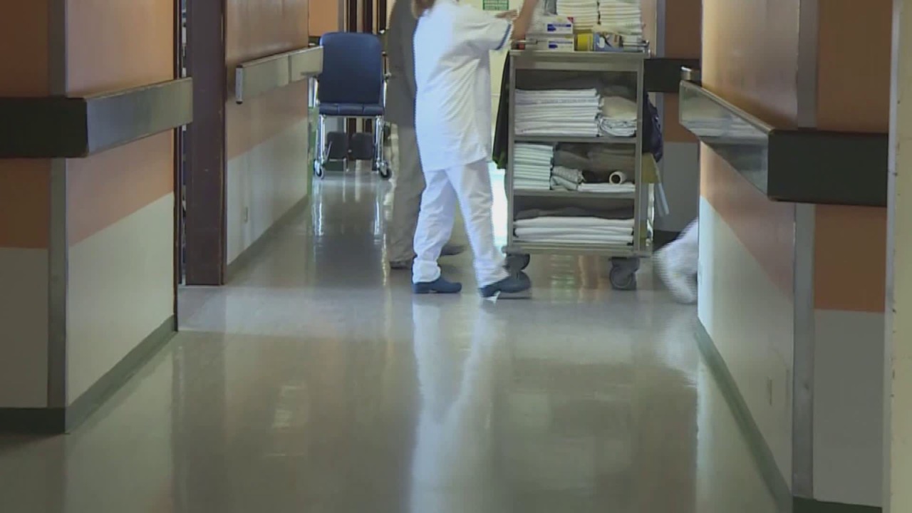 Crollano le prestazioni sanitarie in Lombardia, sistema sotto accusa: «Crisi certificata dai numeri»