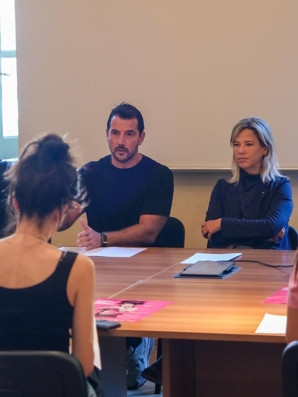 Tutto esaurito in poche ore per il corso di difesa personale del Comune: «Ottocento richieste»