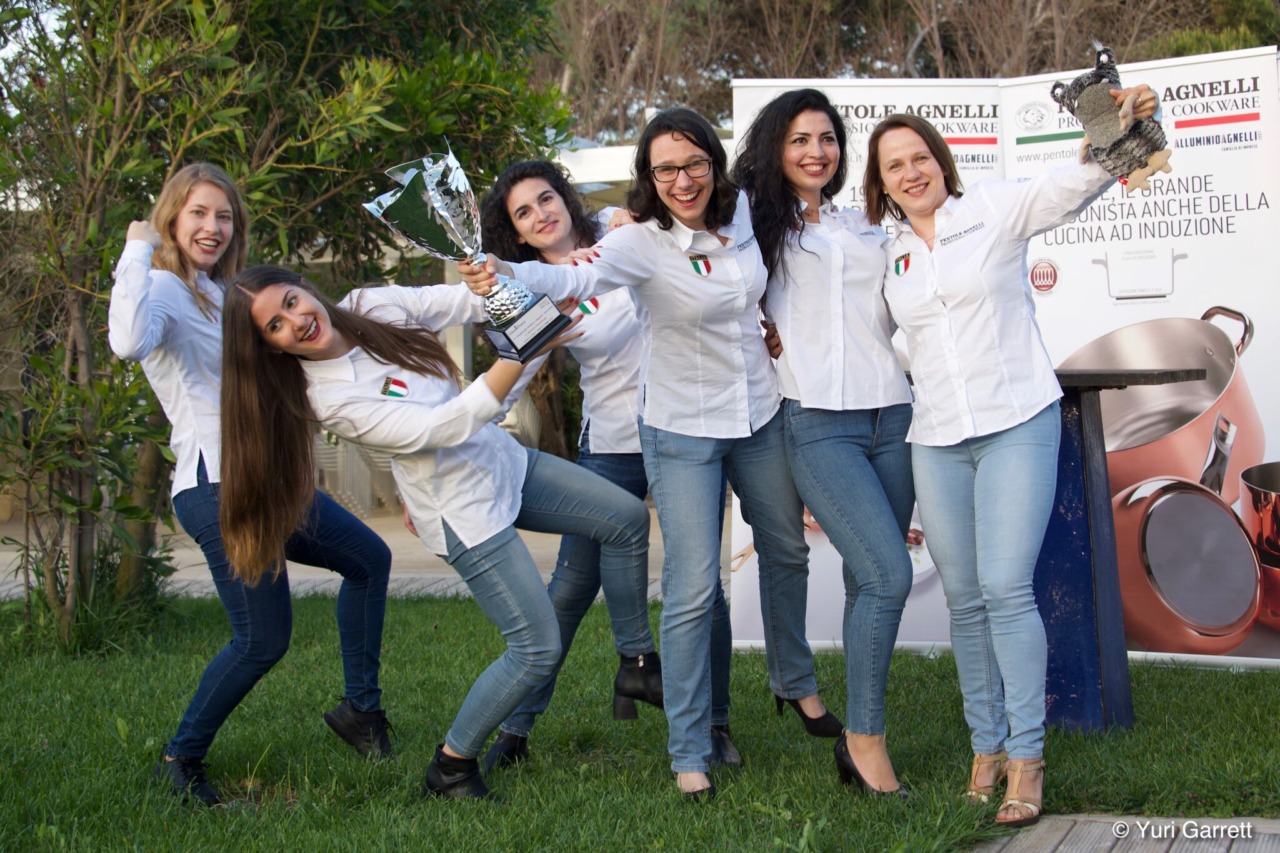 La squadra bergamasco-bolognese Caissa Italia Agnelli 1907 punta al quinto scudetto negli scacchi femminili