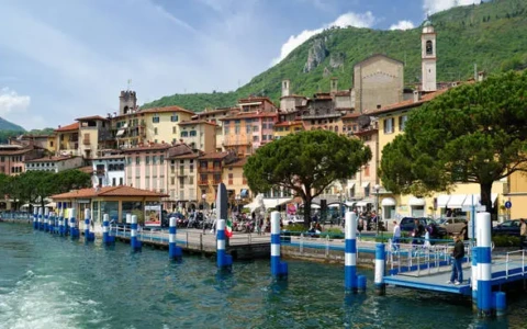 Bergamo sempre più internazionale: il Lago d’Iseo traina il mercato immobiliare di lusso