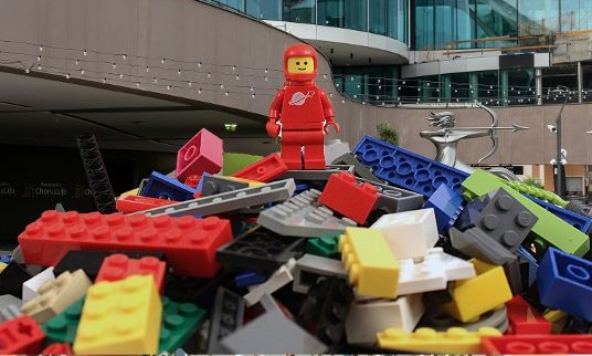 A ChorusLife arriva il David di Michelangelo fatto di Lego in occasione del festival Mab – Mattoncini a Bergamo