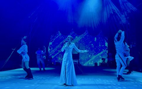 Ad Azzano San Paolo la magia del circo sul ghiaccio e senza animali. Con la firma di Tayler Martini