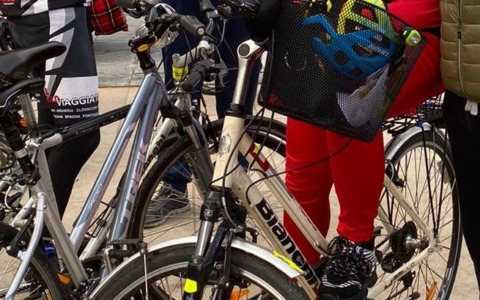 Rubata la bici a Claudia Ratti, presidente di Aribi: «È un ricordo, al ladro gliene regalo un’altra»