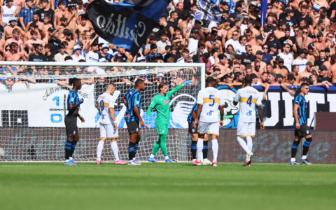 Cronaca di Atalanta-Lecce 4-1: De Ketelaere trascina la Dea alla vittoria con una doppietta!
