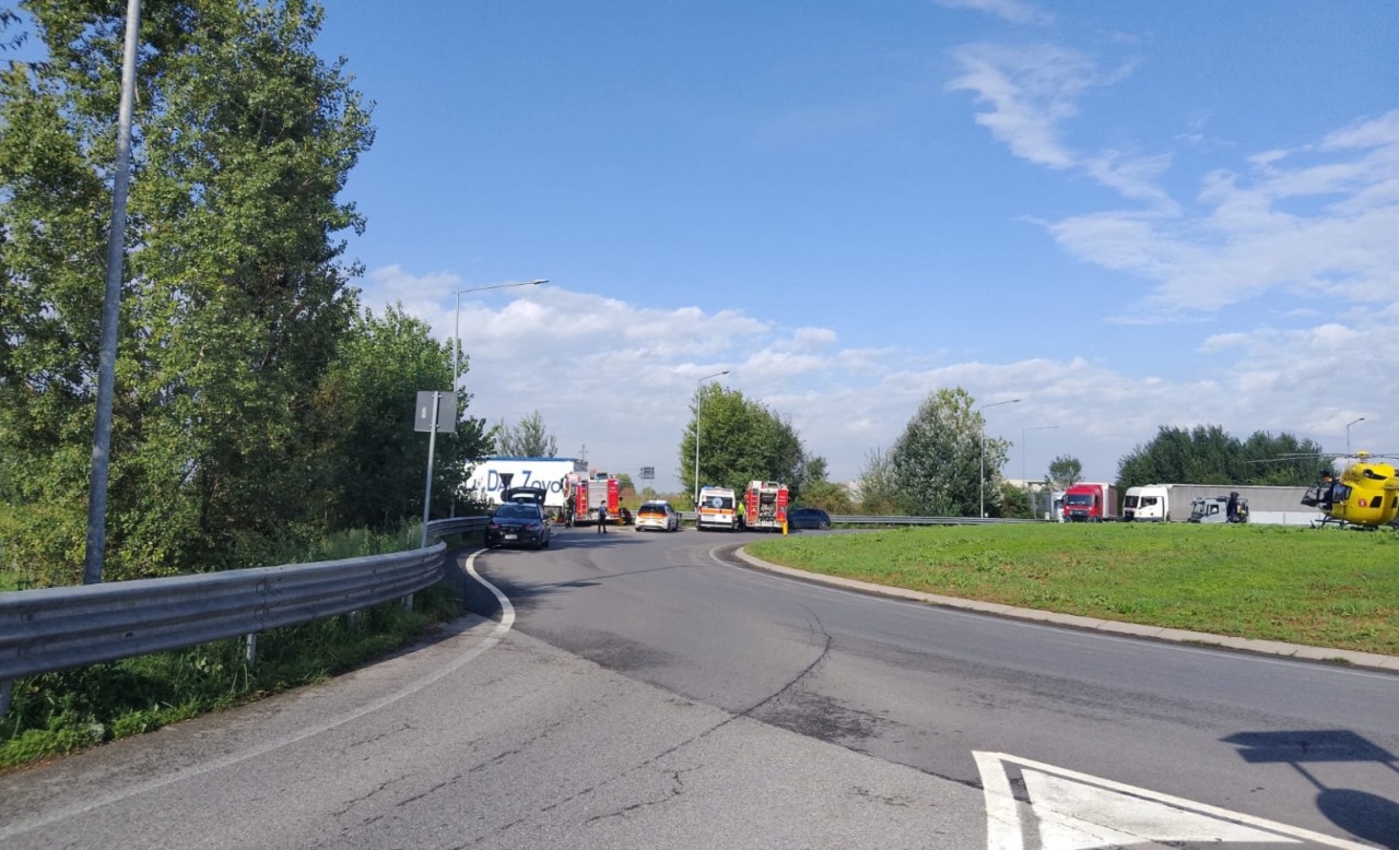 Ciclista investito sulla variante di Isso: è gravissimo. Intervenuto l’elisoccorso