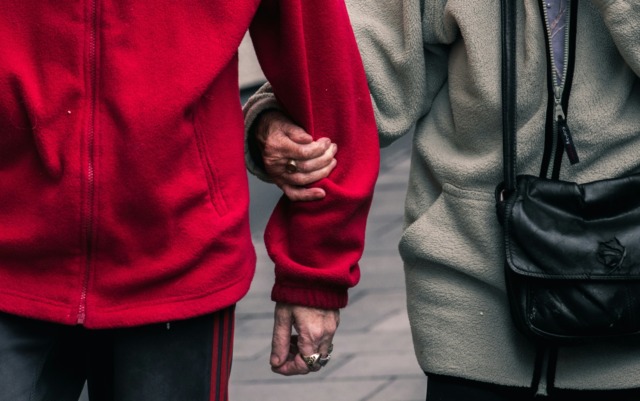 Come diventerà Bergamo nel 2050? «Sarà una provincia di anziani soli e poveri»