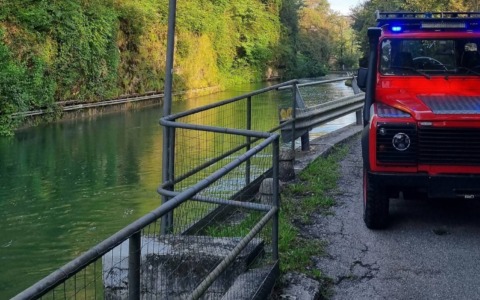 Giovane di vent’anni si butta dal ponte di Paderno: recuperato il corpo