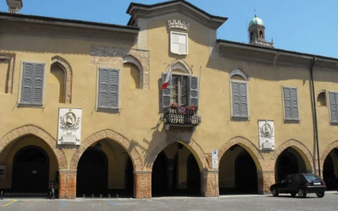 Caos a Caravaggio, il Pd abbandona il sindaco Bolandrini: «Rifiuta ogni condivisione»