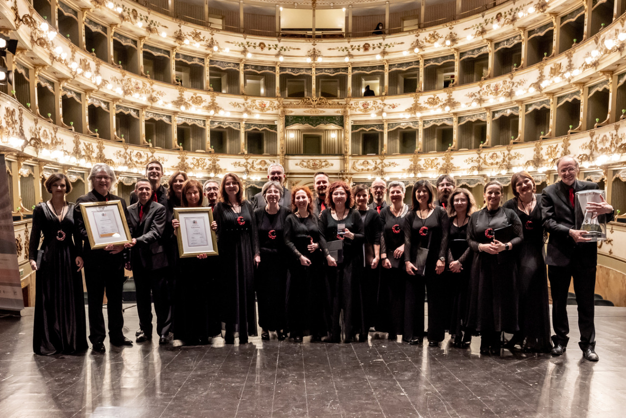 Da Palestrina a Edenroth: a Torre Boldone il concerto corale dell’Ensemble Calycanthus