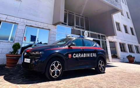 Tre persone in manette per omicidio, droga e favoreggiamento della latitanza