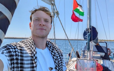 Dario Crippa oggi torna in Italia: attesa a Bergamo per il giovane della Flotilla
