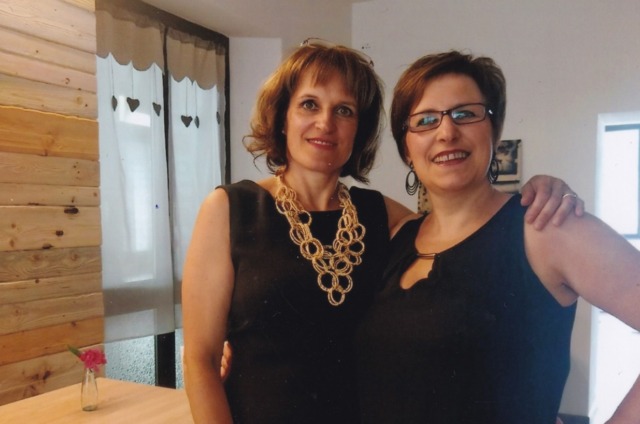 Delia e Antonella, le principesse della Latteria Zenucchi a Peia: più che un bar, un’istituzione