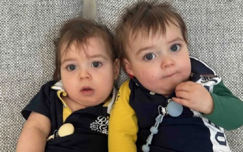 Raccolta fondi per due gemellini malati: «Non potevo accettare che l’unica risposta fosse il silenzio»
