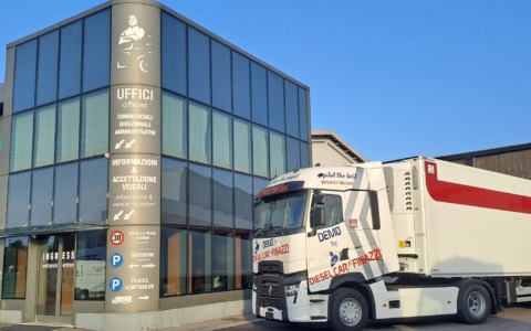 Noleggio semirimorchi: vantaggi economici, gestionali e strategici