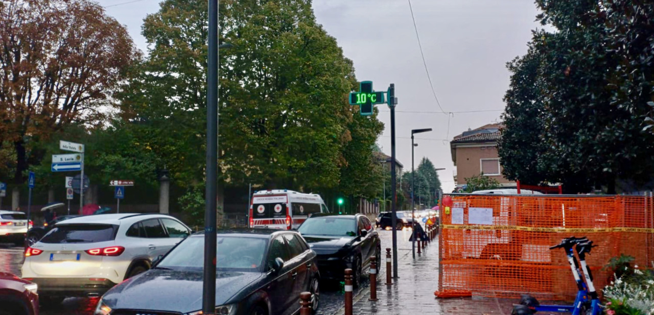 Traffico e cantieri ingabbiano l’intero quartiere: Santa Lucia è la fotografia di Bergamo
