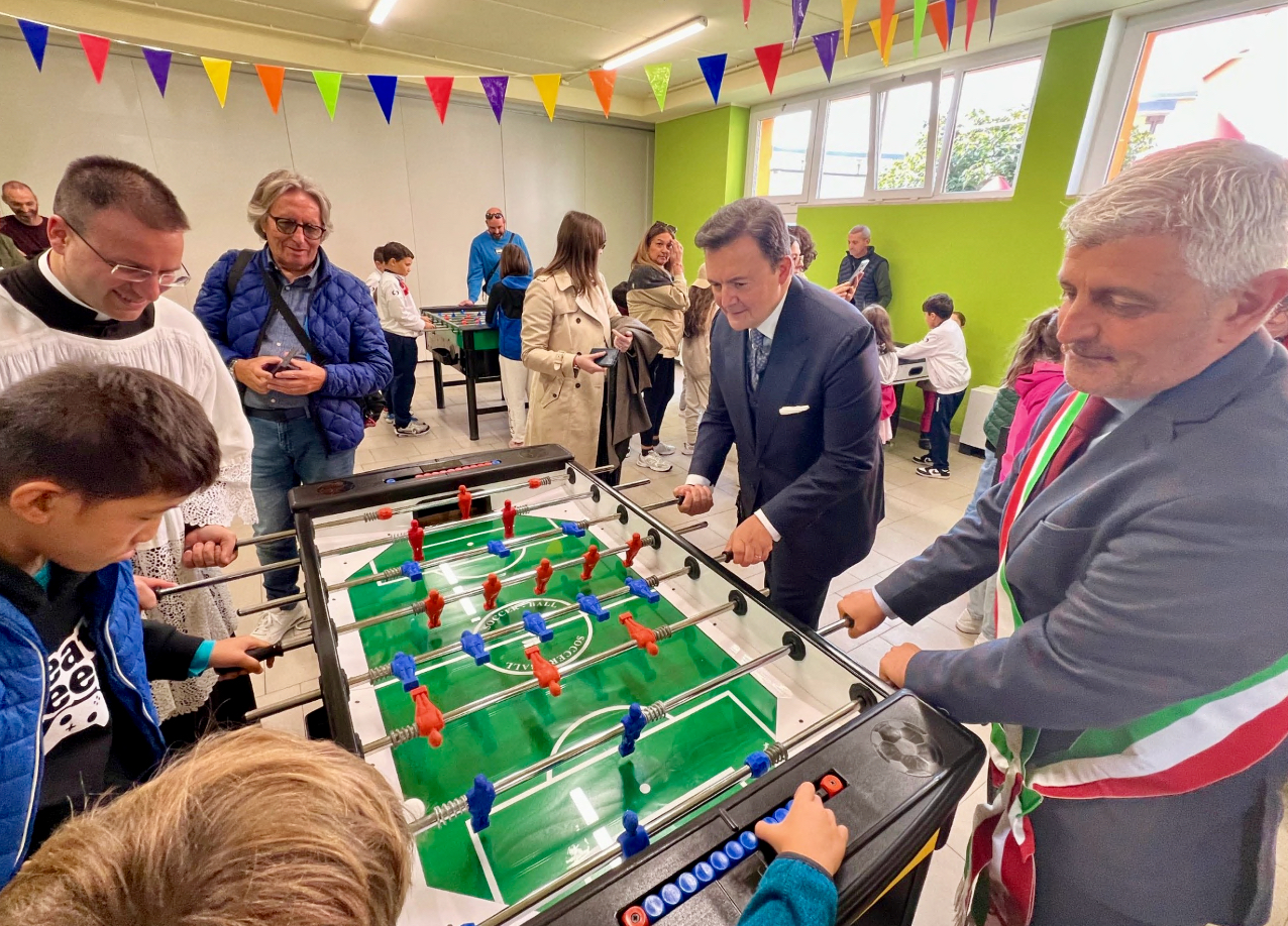 La nuova sala giochi dell’oratorio di Grassobbio, che è stata dedicata a San Carlo Acutis