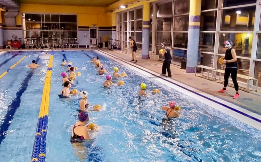 Un nuovo capitolo per le piscine di Dalmine: hanno riaperto spogliatoi, bar e segreteria