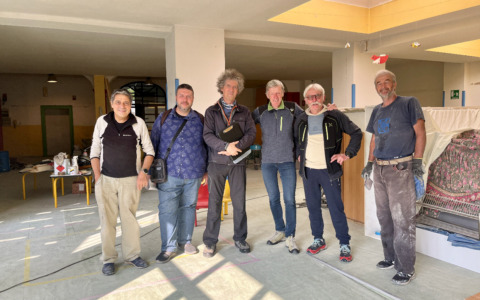 Una nuova casa per il Cai di Albino: lavori in corso alla ex scuola dell’infanzia di Desenzano