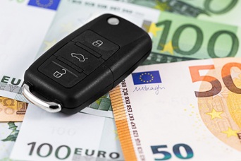 Assicurazione auto, a Bergamo costa il 3,5% in più rispetto a un anno fa