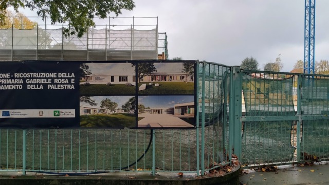 La scuola Gabriele Rosa a Bergamo, tra ritardi e inadempimenti: «A che punto è il cantiere?»