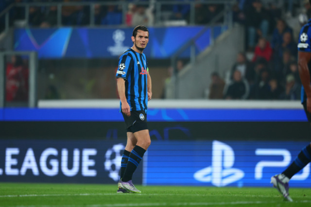 De Roon e Maldini tornano in gruppo, oggi seduta mattutina e domani si vola a Marsiglia