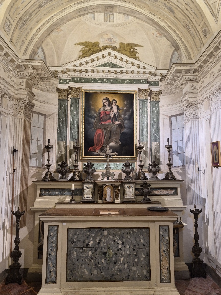 Al Belvedì di Alzano Lombardo riapre la Cappella dell’Incoronazione di Maria. Per anni era rimasta chiusa