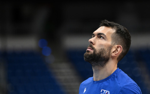 Il pilastro della Nazionale di basket, Pippo Ricci, presenta il suo libro ad Almenno San Bartolomeo