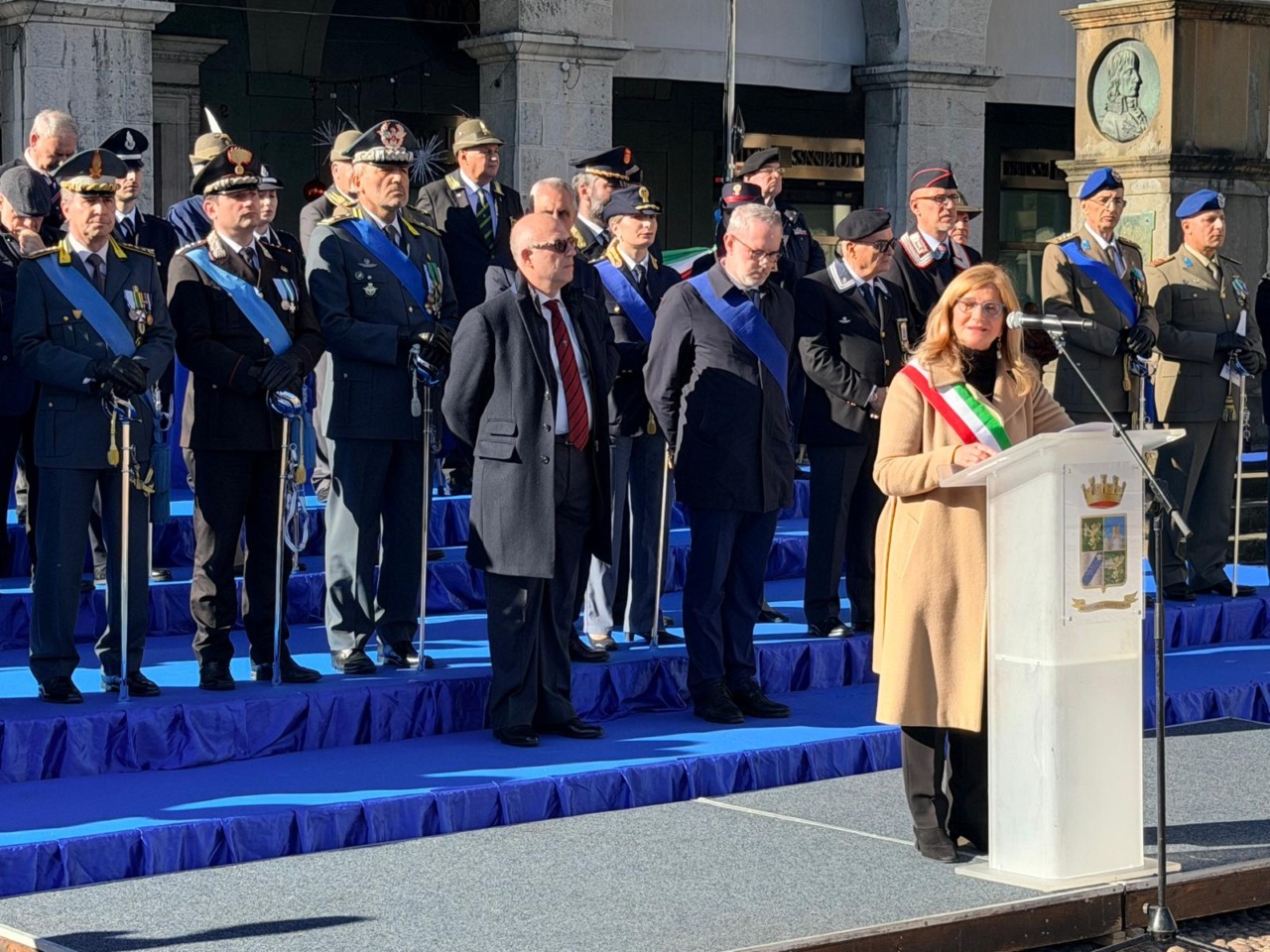 Celebrazioni del 4 novembre, il discorso della sindaca Carnevali: «Bergamo vicina ai popoli in guerra»