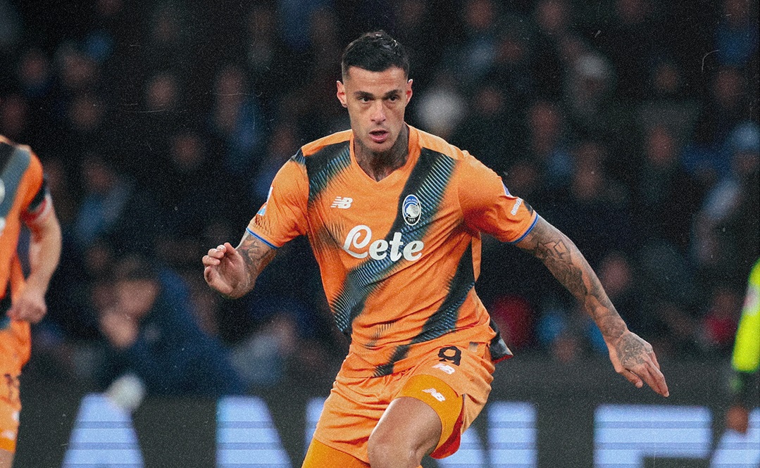 La prestazione di Scamacca è la vera novità del Maradona: gol a parte, si è mosso molto bene