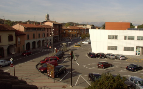 Il sindaco di Canonica d’Adda e dei suoi concittadini salvano un clochard a rischio assideramento