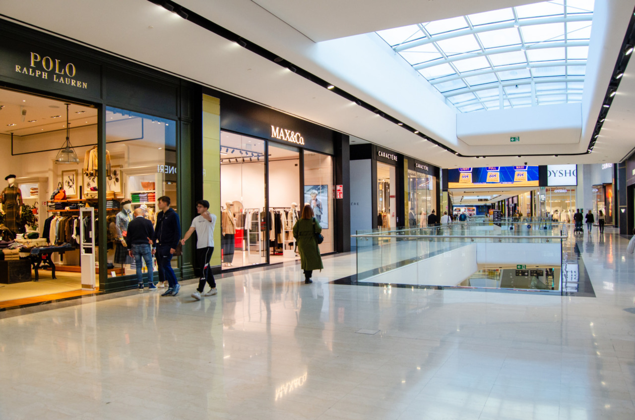 A Oriocenter la stagione degli acquisti natalizi si accende con l’iniziativa speciale per il Black Friday