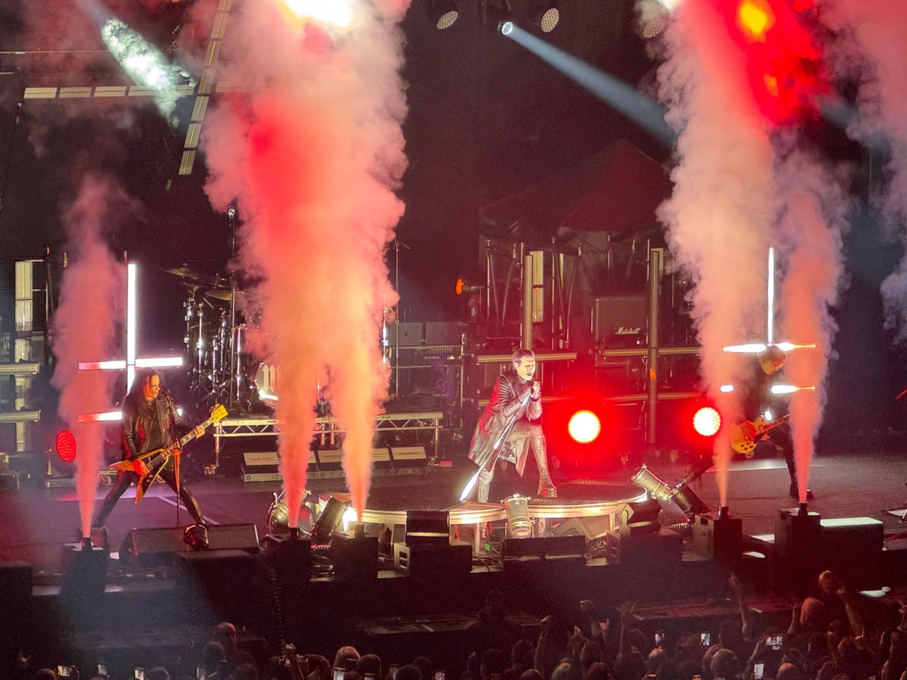 Marilyn Manson, il ritorno del “reverendo”: show viscerale alla Chorus Life Arena