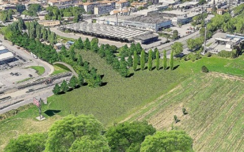 Un gigantesco ponte verde nel quartiere di Redona? L’assessore Berlanda: «Bella idea, ma costa troppo»