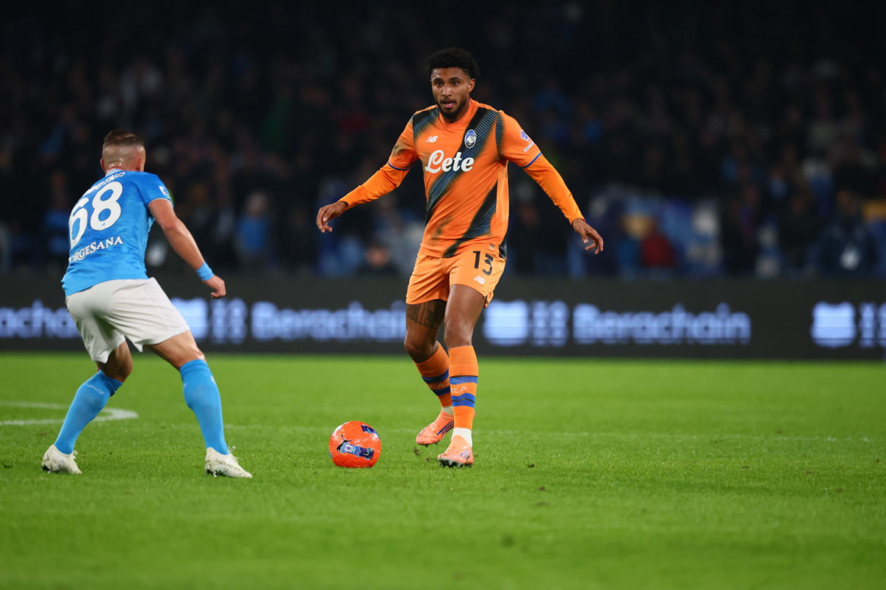 Il migliore è Scamacca, con lui si salvano Carnesecchi e Kossounou. Ma gli errori sono davvero troppi