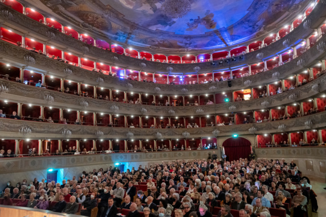 Il Donizetti Opera guarda avanti: prima del via dell’edizione 2025, presentata l’edizione 2026