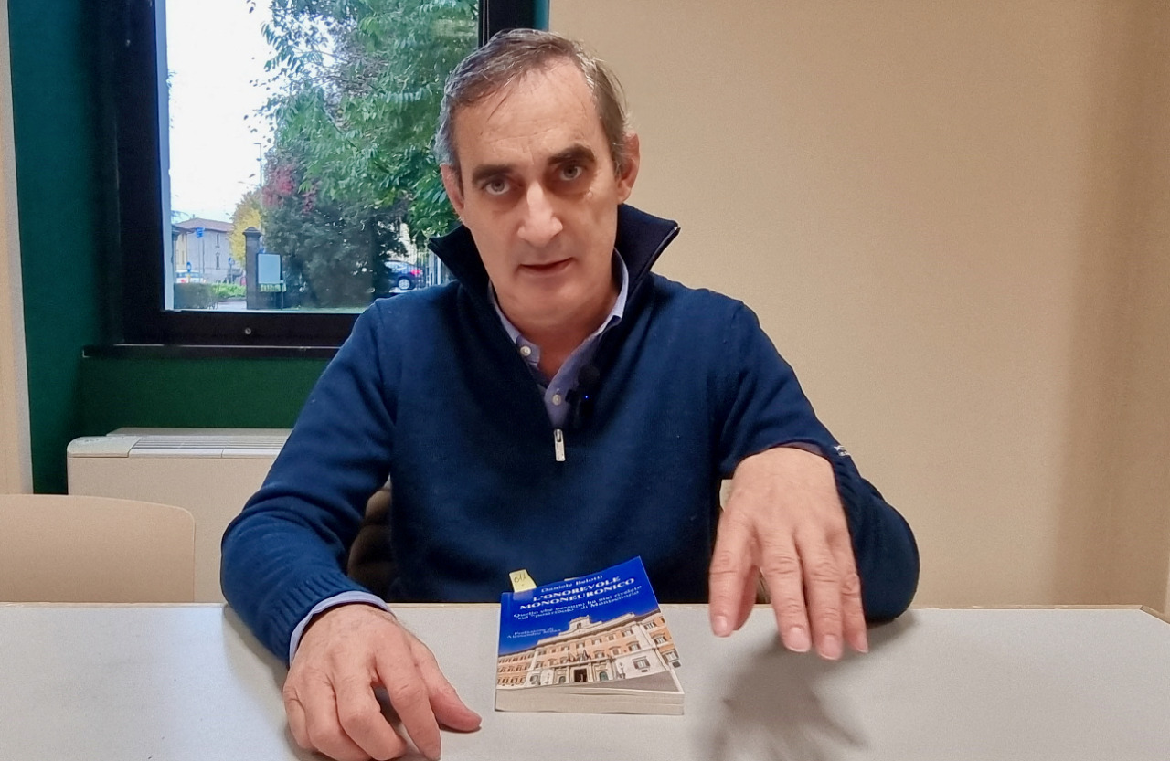 Daniele Belotti, i libri e la Lega: i suoi trentacinque anni di politica «da marciapiede»