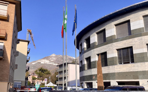 Il sindaco di Valbondione definito «uno squilibrato» da un consigliere di Albino: «Farò querela»