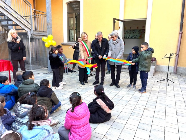 Inaugurato il giardino rinnovato per la scuola primaria “Italo Calvino” a Colognola