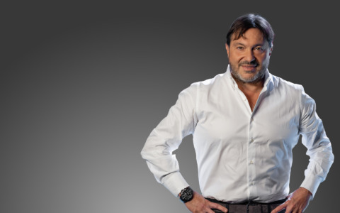 Sigfrido Ranucci si racconta al cineteatro di Seriate con “Diario di un trapezista”