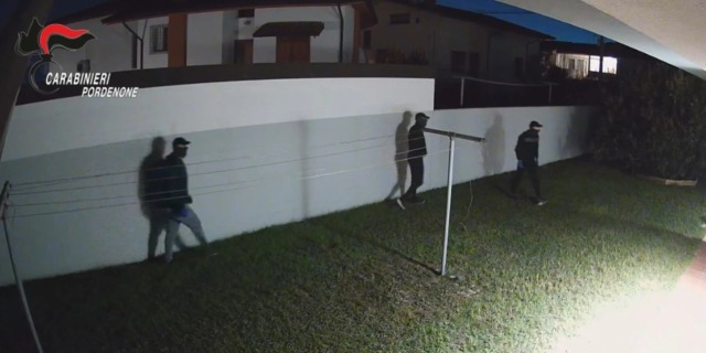 Svaligiavano ville nel Nord Italia, Bergamo compresa: due arresti. Ancora ricercati i complici