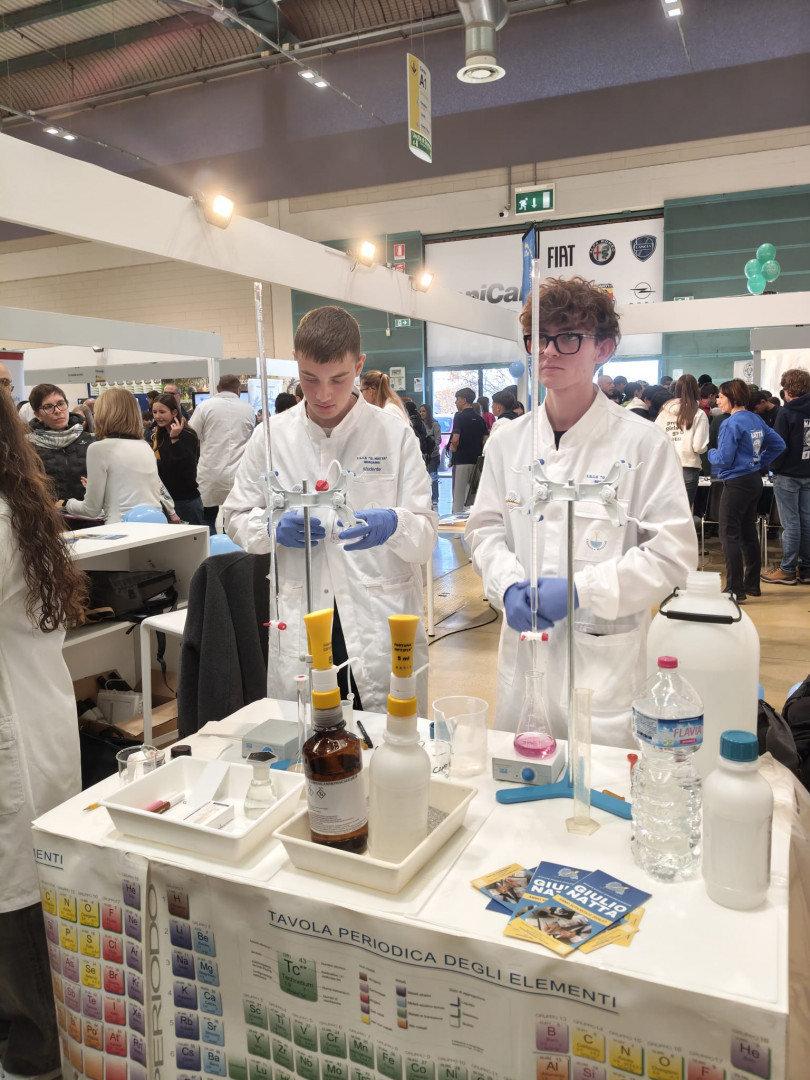 È iniziata la Fiera dell’Orientamento di Bergamo: tante personalità al taglio del nastro e grande affluenza