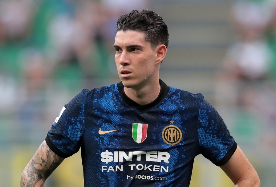 Villa svaligiata a Castelli Calepio: razziati Rolex e borse di lusso al calciatore Alessandro Bastoni