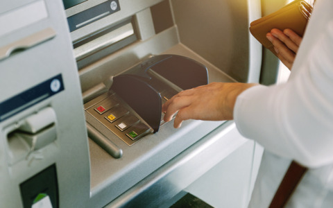 Bancomat fatto esplodere nella notte a Ranica: colpito lo sportello del Banco Bpm