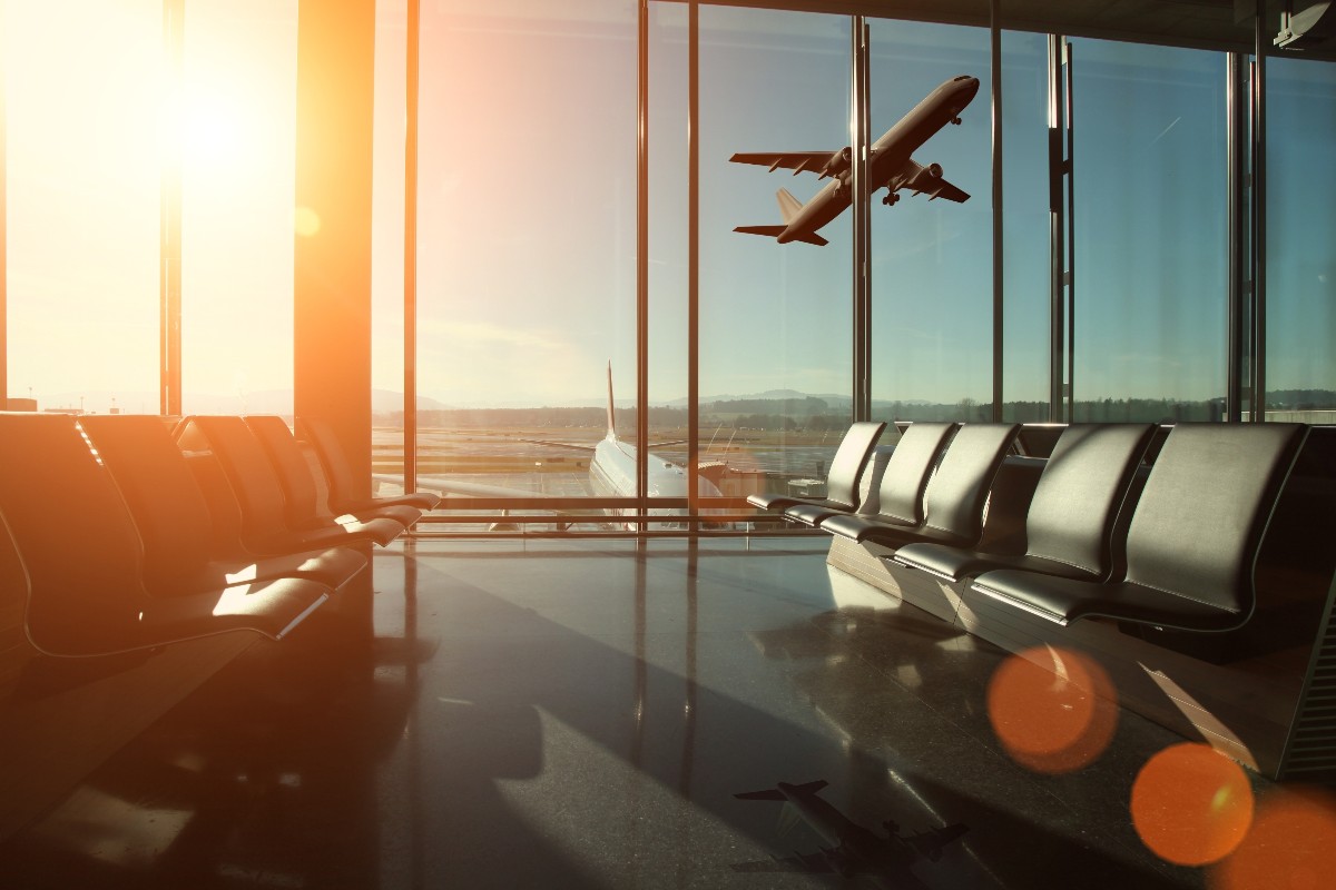 La classifica degli aeroporti europei secondo il portale Holidu per il 2025