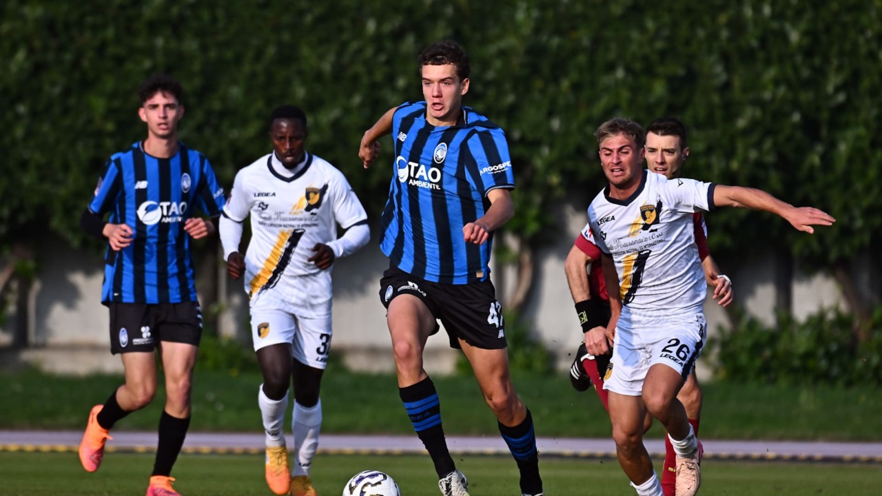 Il Giugliano di Capuano corsaro a Caravaggio: l’Atalanta U23 interrompe la striscia positiva dopo 6 gare