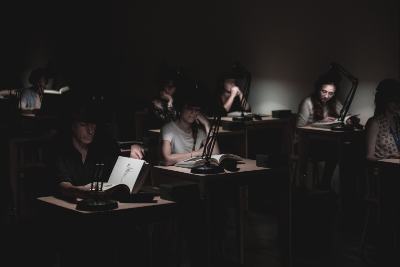 Un libro da attraversare: l’esperienza immersiva di Trickster-p all’Ex Ateneo