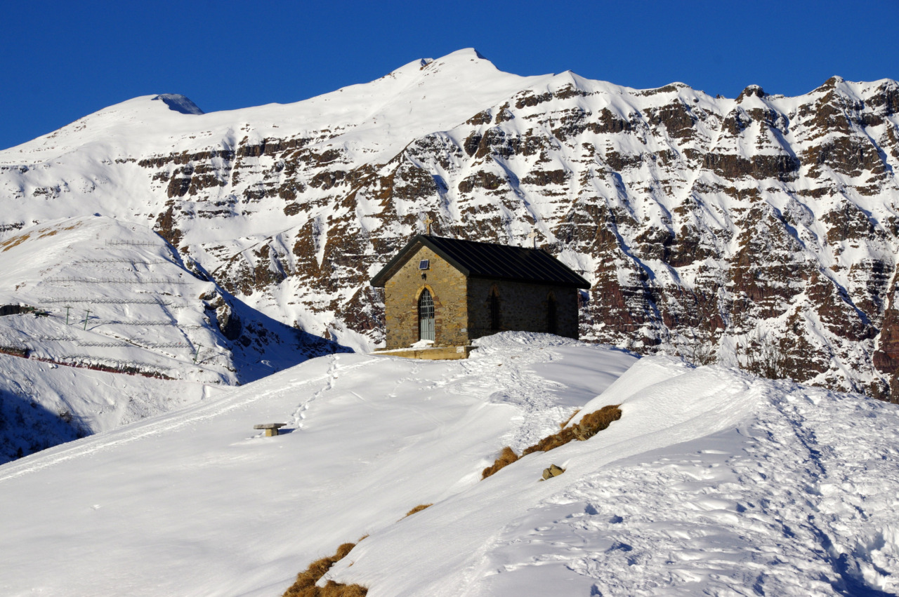 Sentieri per tutti, bellezza e storie di luoghi e persone: la meravigliosa salita al monte Sasna